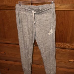 Nike joggers size XS